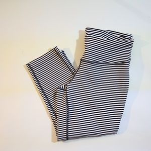 MPG cropped striped leggins